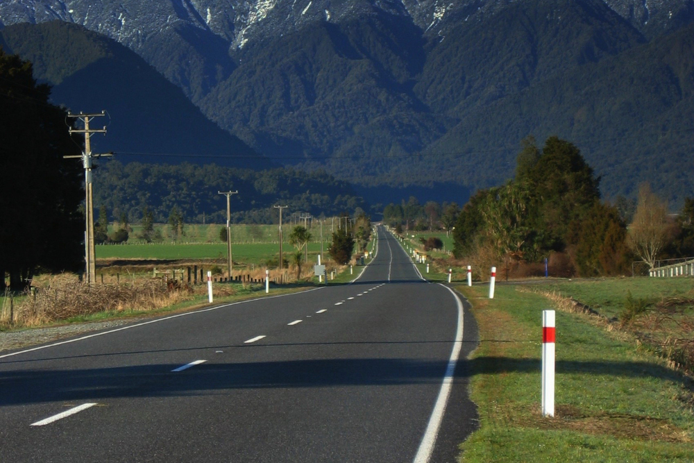 NZ Driving Rules: What to Know When Visiting Aotearoa image